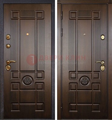 Квартирная коричневая железная дверь с МДФ ДМ-45 в Омске