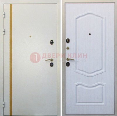 Белая входная дверь с порошковым напылением ДП-136 в Омске