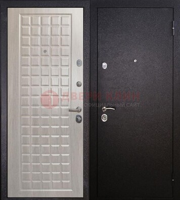 Черная входная дверь с порошковым покрытием ДП-206 в Омске