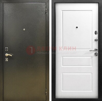 Входная дверь Темное серебро с порошковым напылением и белой МДФ ДП-272 в Омске