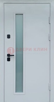 Светлая железная дверь с порошковым напылением ДП-303 в Омске