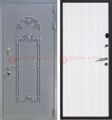 Серая входная дверь с порошковым покрытием ДП-67 в Омске