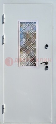 Серая металлическая дверь со стеклом и ковкой ДС-75 в Омске