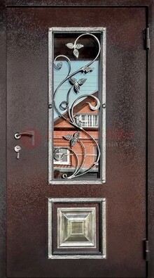 Коричневая стальная дверь порошок со стеклом и ковкой ДСК-163 в Омске