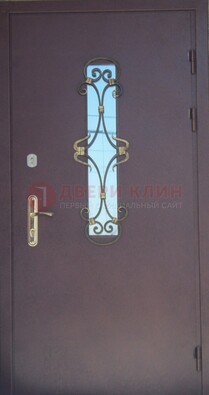 Металлическая дверь со стеклом и ковкой ДСК-77 в Омске