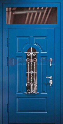Синяя железная филенчатая дверь со стеклом и ковкой ДСК-97 в Омске