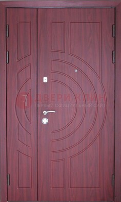Тамбурная красная железная дверь с виноритом ДВТ-3 в Омске